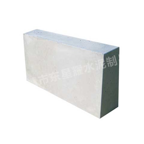 深色與淺色流水石在吸熱性上有何不同？選擇時(shí)需結(jié)合哪些環(huán)境因素綜合考量？